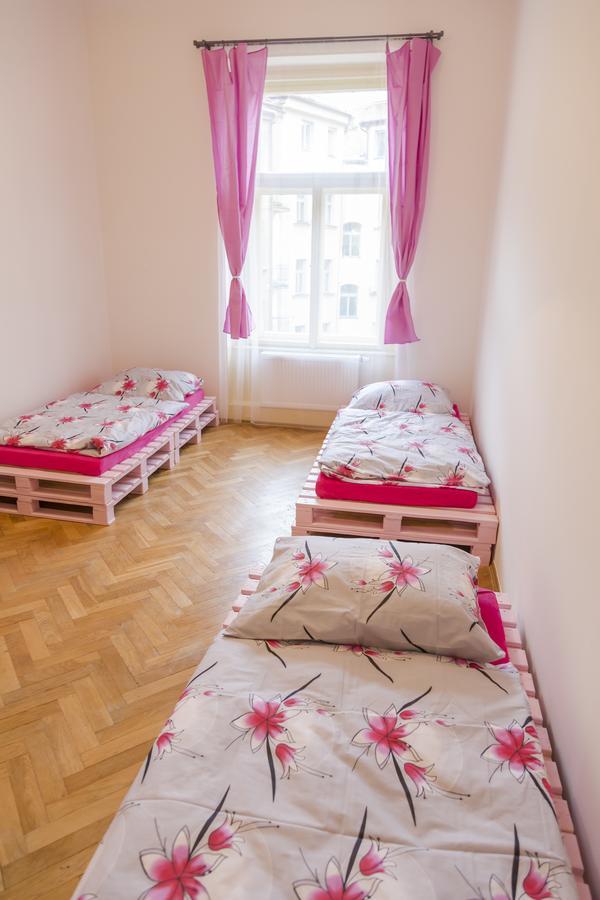 Ping House * Prag